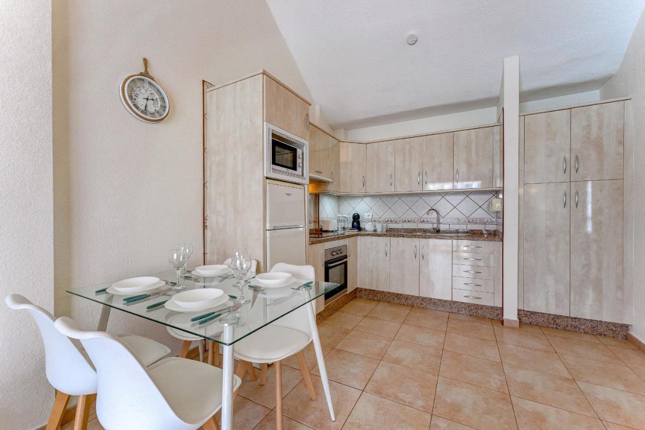 Pretty 1B Apartment In Diamantes 2, Heated Pool Los Cristianos  Buitenkant foto