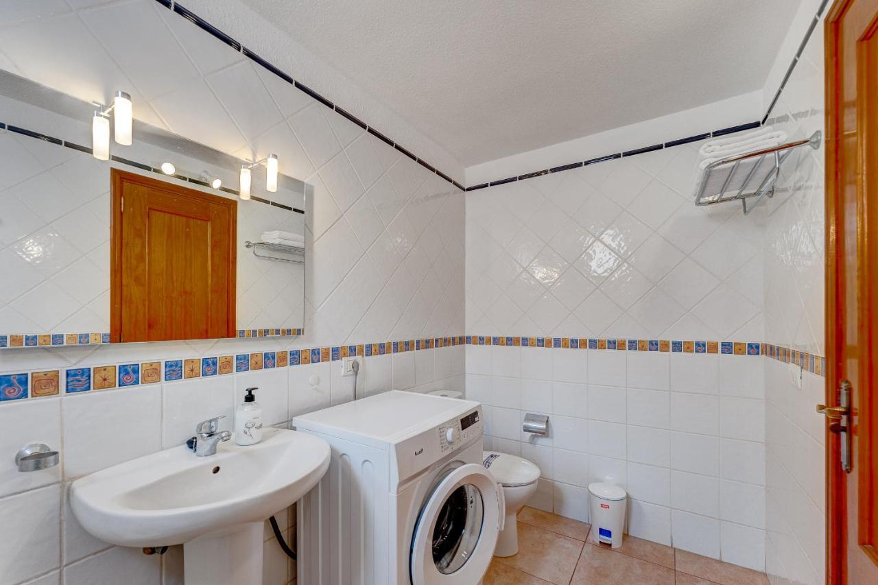 Pretty 1B Apartment In Diamantes 2, Heated Pool Los Cristianos  Buitenkant foto